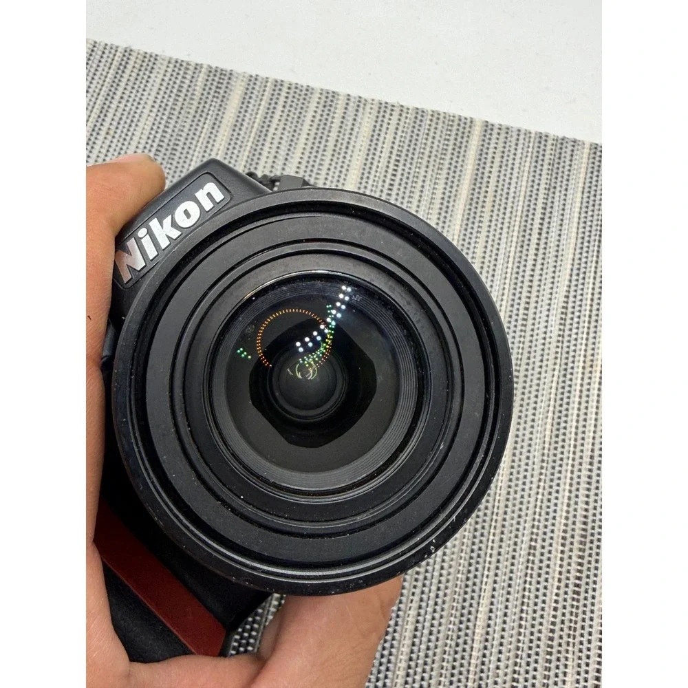 Nikon Coolpix 8700 8.0MP Digital Camera 8x Optical Zoom Black Untested AS IS